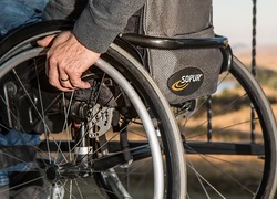 Maanden wachten op een rolstoel